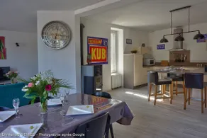 Air-conditioned La Ferronnerie apartment with views of the Festival Photo - Image 3