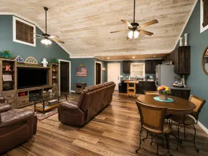 The Pond Home (157) - Image 3