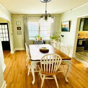 Fainting Goats Retreat | Farm Views • Near Elon - Image 5