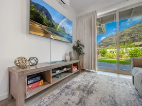 4BR, Near Beach, Pool/Spa, Gym, Free Parking, BBQ - Image 3