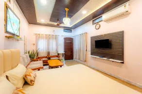 Shrilok Kutir - 2BHK Apartment |7 Mins from Temple - Image 5
