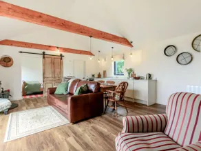 2 Bed in Barnstaple oc-87749 - Image 3