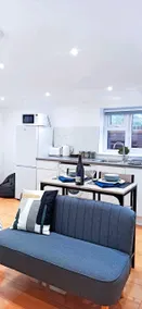 Suffolk Cosy Corner with free parking, 10min walking to town centre - Image 3
