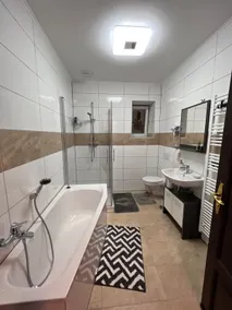 Gera Apartment - Image 4