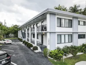Near Bal Harbour Shops & Beach with Free Parking - Image 4