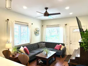 Spacious 5 bed / 4 bath in Gorgeous Park Hill - Image 5