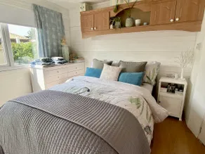 Peaceful Beach Retreat Secure Parking Dog Friendly - Image 4