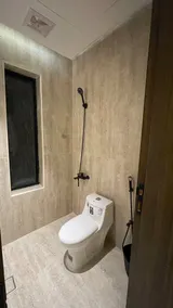 Apartment with bedroom and self check-in - Image 4