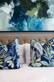 Oceans 1810 - Image 2