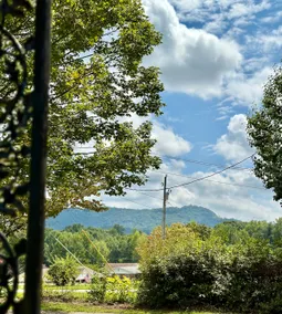 Grandview House | Wedding Weekend Retreat - Image 2