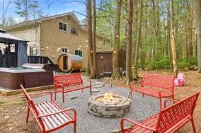 Secluded Retreat near Ski| Hottub+Sauna+Gameroom - Image 2