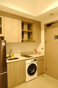 1BR apartment near MRT station - Image 3