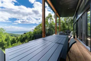 Louis Cyr 70: River Views, Hot Tub & Billiards - Image 3