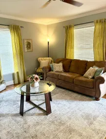 Work Trip & Family Friendly | 3BR | LongTerm Stays - Image 2