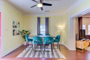 Classic Cooper Young Bungalow | Walkable, Sleeps 7 - Image 3