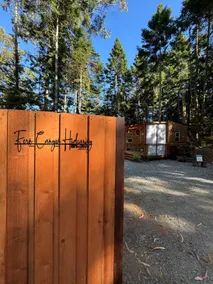 Fern Canyon Hideaway, Walk to Beach & Waterfall - Image 3