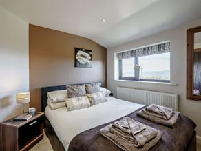 2 Bed in Blackburn oc-finch - Image 3