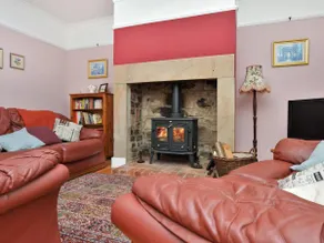 3 Bed in Wylam oc-51738 - Image 2