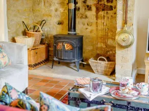 3 Bed in Beaminster oc-50738 - Image 4