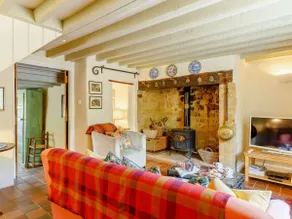 3 Bed in Beaminster oc-50738 - Image 5