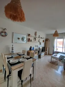 Beachfront apartment with garage - Image 2