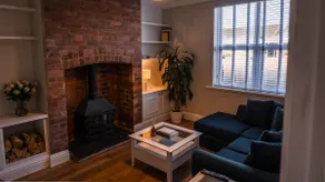 Renovated 3 Bedroom House in Lowton Pennington, free parking - Image 4