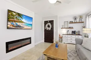 Caloosahatchee Hideaway II-Waterfront Retreat - Image 4