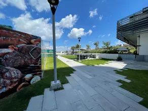 Apartment with a pool, spa, and lake - Image 4