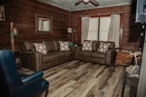 Log Cabin at Sardis Lake - Image 2