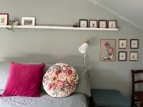 The attic | room with bathroom in the historic center - Image 4