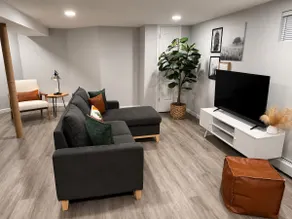 Boutique Studio | 10 min. walk to UBS Arena - Image 2
