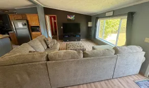 Hot Tub, Fenced yard & Relaxing Getaway - Image 4