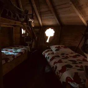 Robin Hood Family Cabin - Image 2
