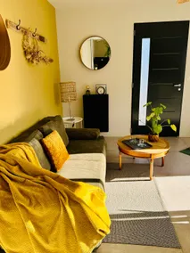 Bright cozy place with terrace • A/C & parking - Image 4