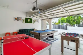 14 ppl Estate w/Pool. Near Universal Studios! - Image 2