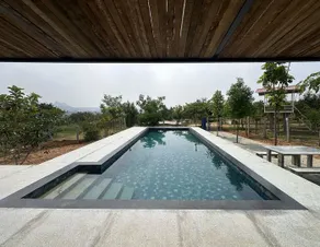 Hideout | Sunken Bedroom | Bathtub & Farm Meals - Image 3