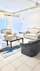 Mimah's Specious Beachfront apartment - Image 2
