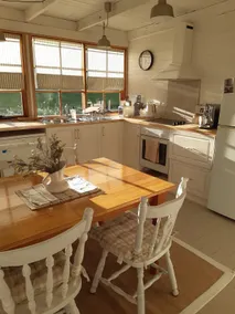 Adorable Little Shack in the Tamar Valley - Image 3