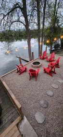 Lakefront Escape | Pool table, Kayaks & Games - Image 2
