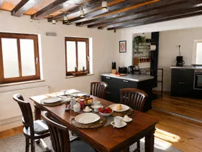Central Old Town Apt. • near Daniel Tower • WiFi - Image 4