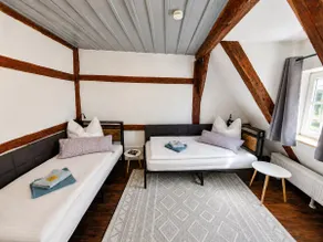 Central Old Town Apt. • near Daniel Tower • WiFi - Image 2