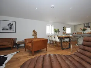 3 Bed in Tetbury oc-44955 - Image 3