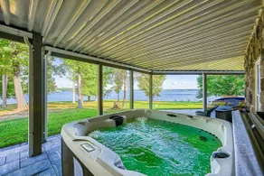 Huge 8BR Lakefront Lake Anna, Beach, Dock, Hot Tub - Image 3