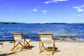 Huge 8BR Lakefront Lake Anna, Beach, Dock, Hot Tub - Image 2