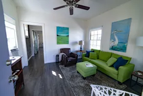 The Jesse: Cottage in Historic Downtown Pensacola - Image 4