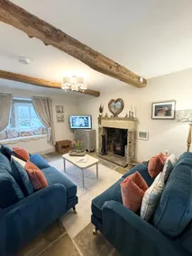 Bents Holiday Cottage, Views & Parking for two cars - Image 3