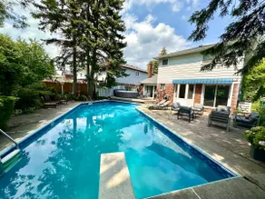 Toronto Pool Retreat - Image 2