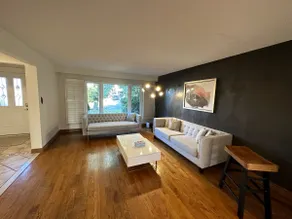 Toronto Pool Retreat - Image 3
