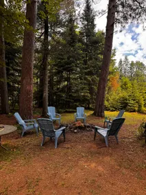 VP's Lando Chalet - Image 5