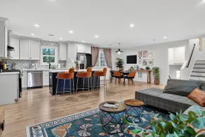 Family Friendly: 2 Living Rms, Entertainment! - Image 5